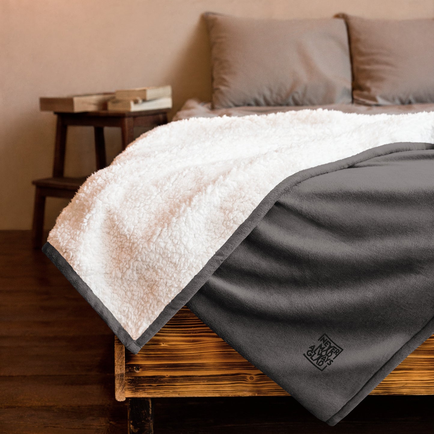 NMAG Premium sherpa blanket